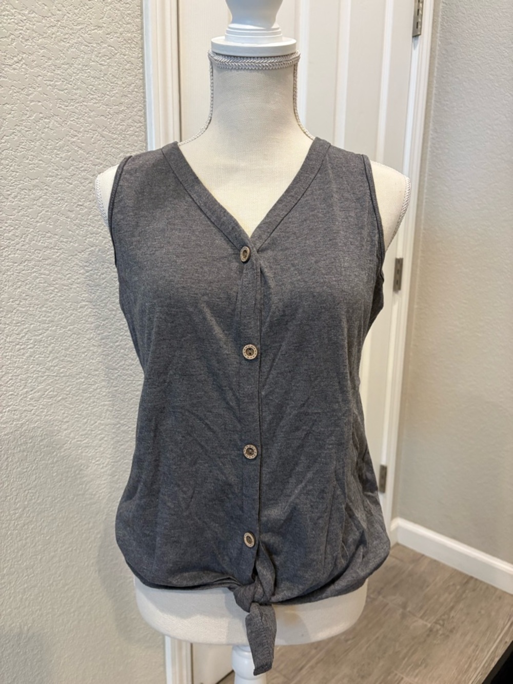 Sleeveless V-Neck Button Front Tie Hem Top - Charcoal